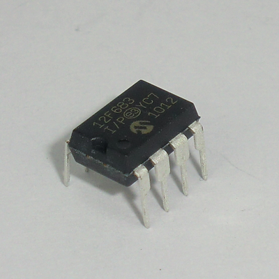 PICAXE 8 Pin 08M Microcontroller